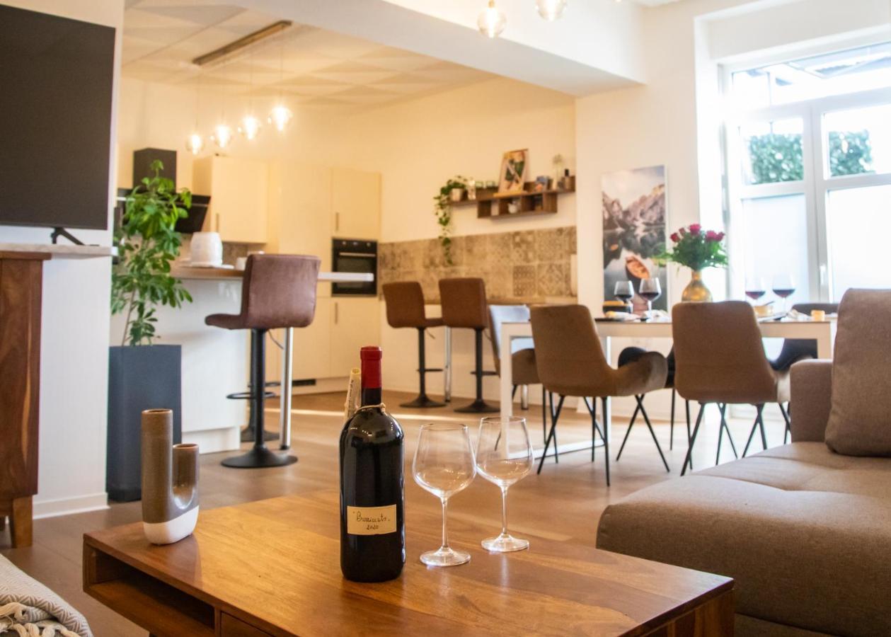 Loft Ferienwohnung Lechenich 엘프슈타트 외부 사진
