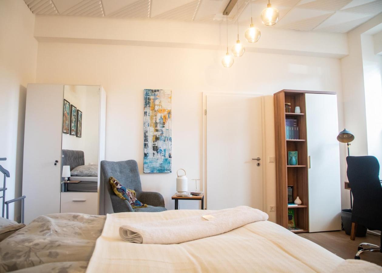 Loft Ferienwohnung Lechenich 엘프슈타트 외부 사진