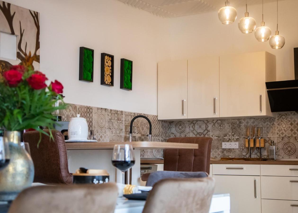 Loft Ferienwohnung Lechenich 엘프슈타트 외부 사진