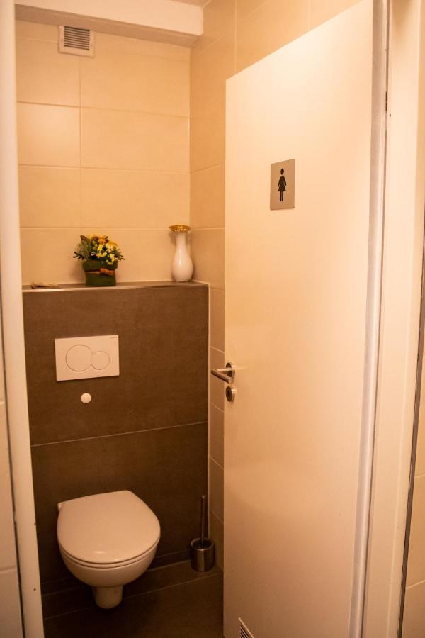 Loft Ferienwohnung Lechenich 엘프슈타트 외부 사진
