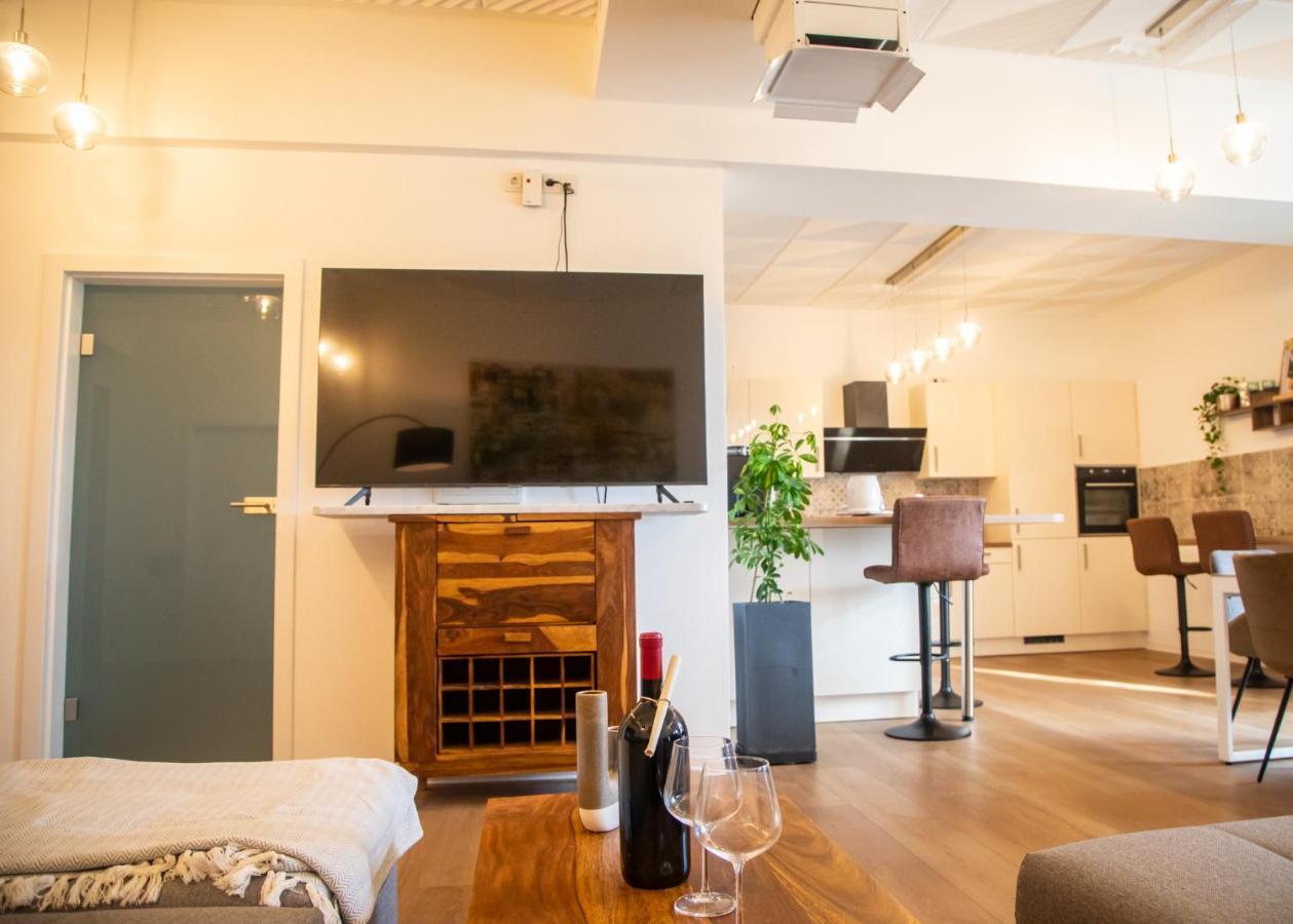 Loft Ferienwohnung Lechenich 엘프슈타트 외부 사진